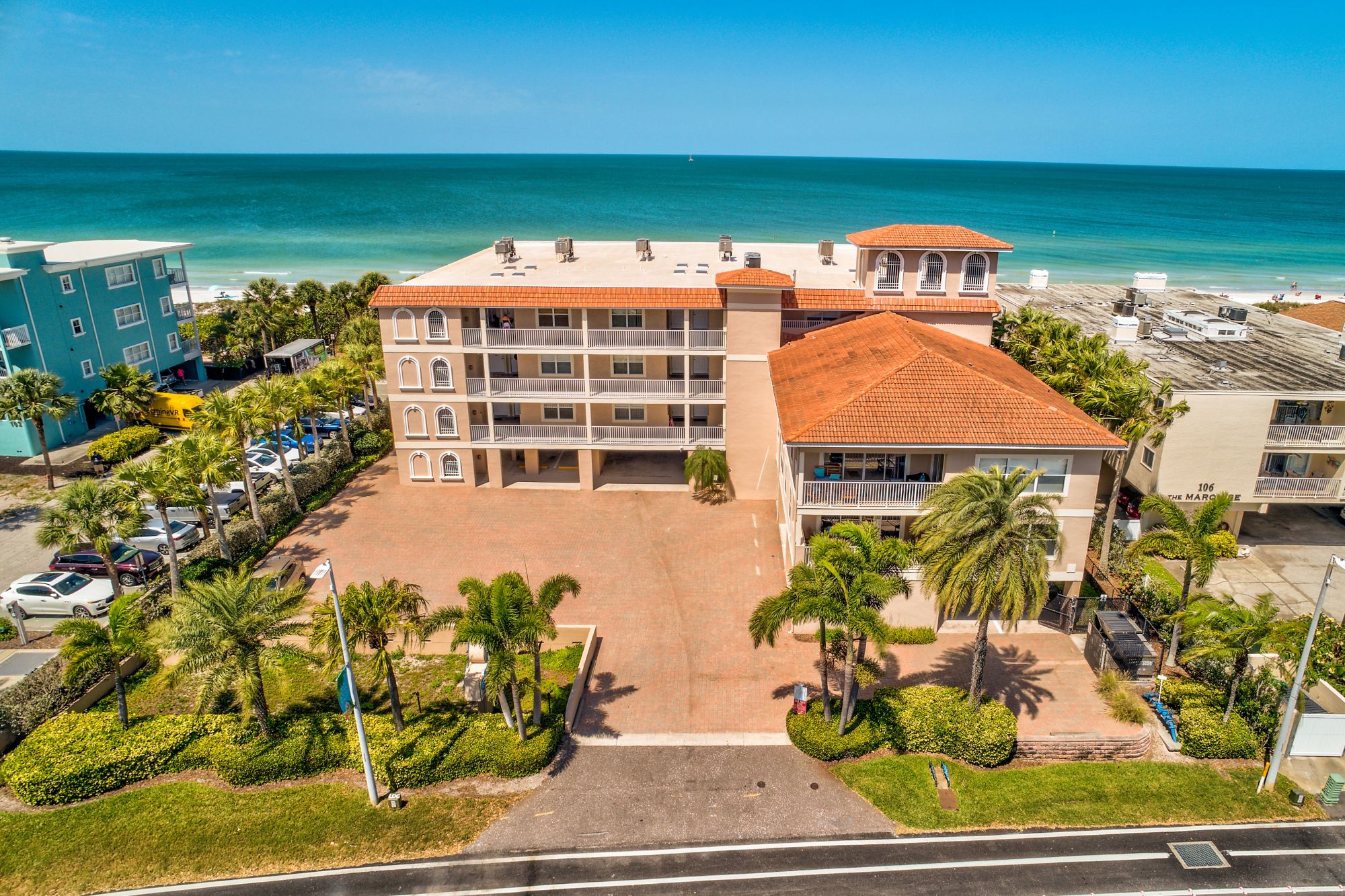 oceanside-on-indian-rocks-beach-beach-front-location